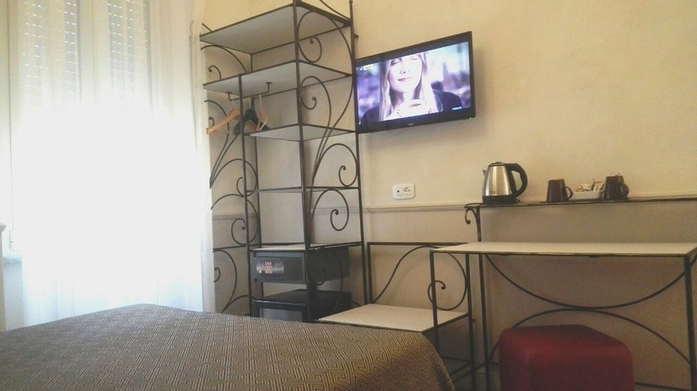 Residenza Cavallini Ρώμη Εξωτερικό φωτογραφία