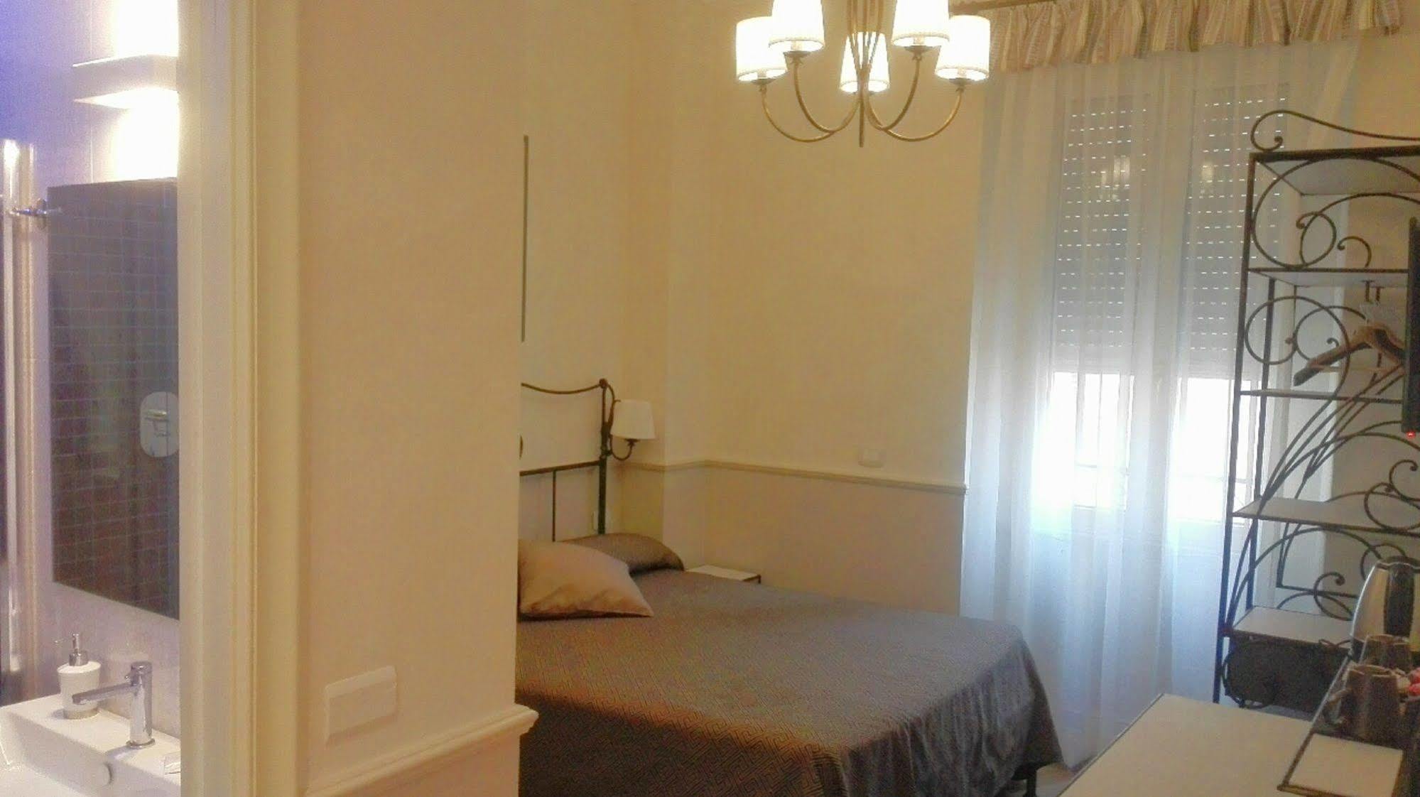 Residenza Cavallini Ρώμη Εξωτερικό φωτογραφία